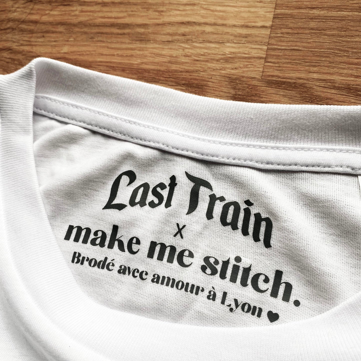 T-shirt "Last Train x Make Me Stitch"